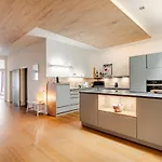 Antonius Art-loft * 瓦尔茨胡特·田根