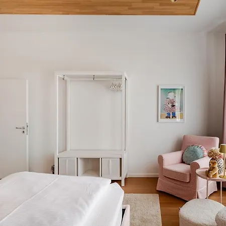 Antonius Art-loft Apartment *