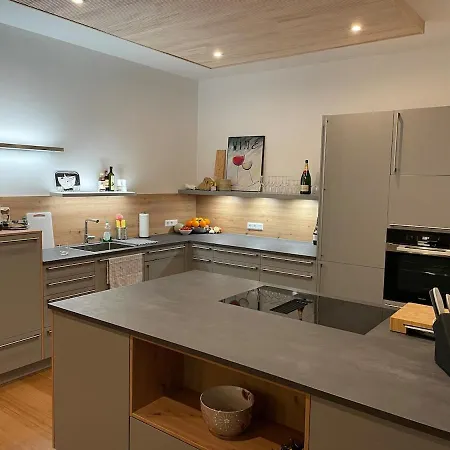 Antonius Art-loft Apartment