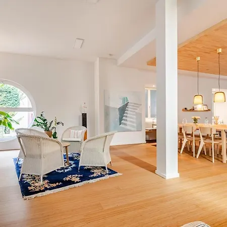 Antonius Art-loft * 瓦尔茨胡特·田根